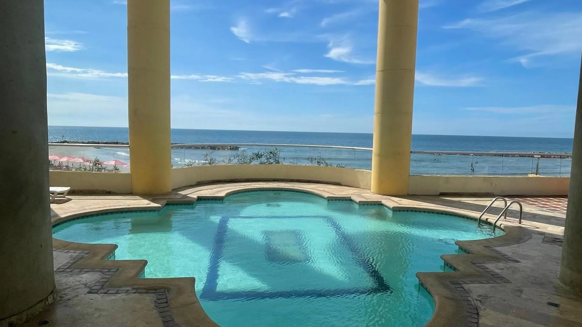 Cabrero Beach 1212 Cartagena 0*,